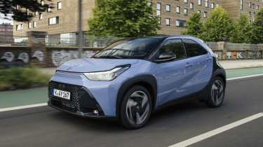 Toyota Aygo X Hybrid - front 